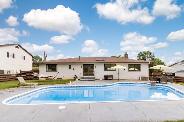 2635 Youngs Grove Rd, Columbus, OH 43231 - outdoor pool with entry steps and a patio