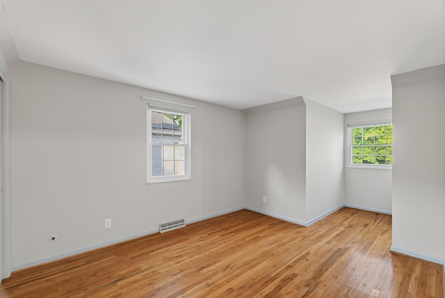 4368 Airendel Ct, Columbus, OH 43220 - empty room with light wood-style floors and baseboards