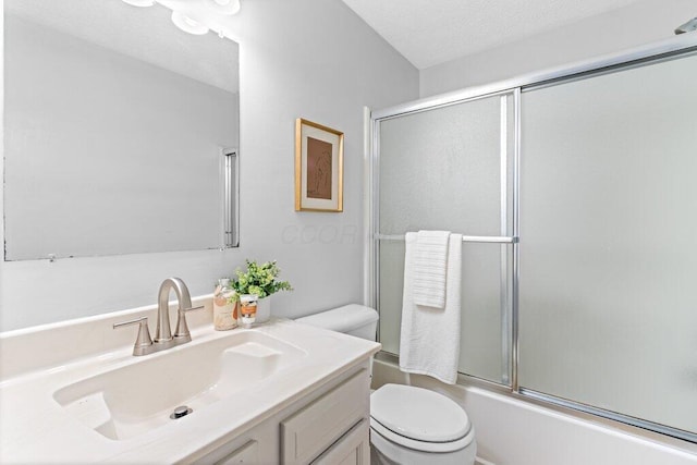 3155 El Greco Dr, Columbus, OH 43204 - full bathroom featuring vanity and enclosed tub / shower combo