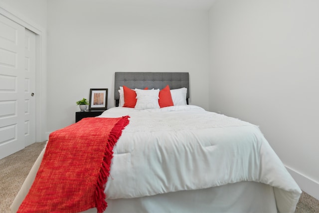 875 Bellows Ave, Columbus, OH 43223 - bedroom with carpet floors