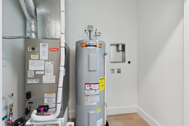 875 Bellows Ave, Columbus, OH 43223 - utilities featuring electric water heater and heating unit