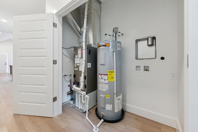 875 Bellows Ave, Columbus, OH 43223 - utility room with electric water heater
