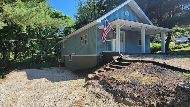 108 Wells St, Corning, OH 43730 - view of front of property with a porch