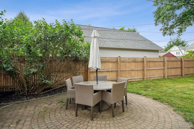 1317 Broadview Ave, Columbus, OH 43212 - fenced backyard with a patio