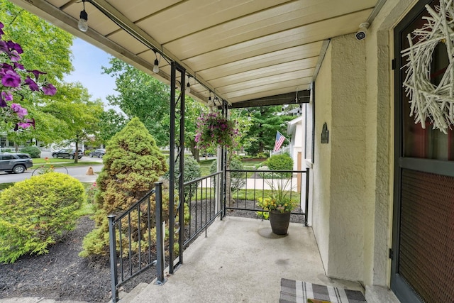 1317 Broadview Ave, Columbus, OH 43212 - view of porch