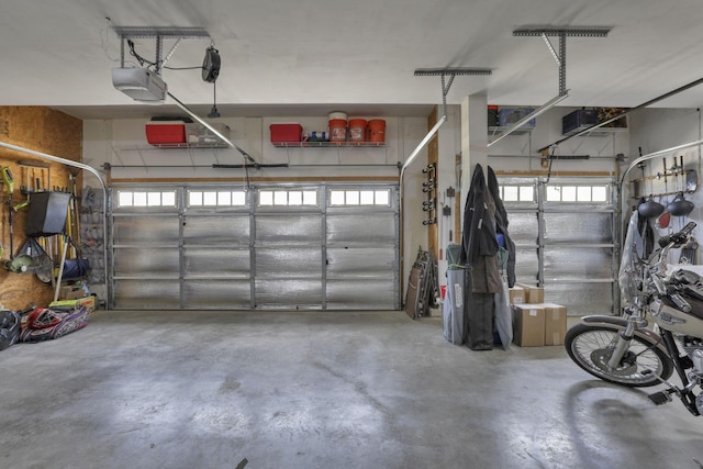 7250 Konold Ct, Canal Winchester, OH 43110 - garage featuring a garage door opener