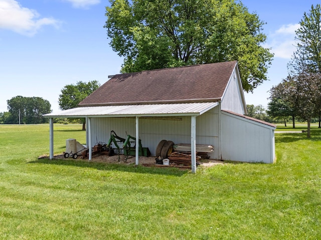 1178 London Rd, West Jefferson, OH 43162 - view of pole building with a yard