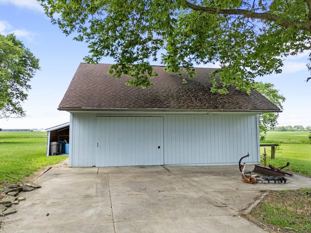 1178 London Rd, West Jefferson, OH 43162 - view of garage