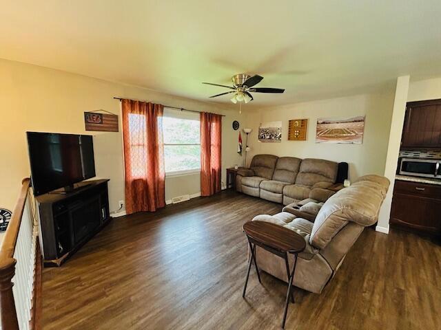 6365 Brentcrest Dr, Nashport, OH 43830 - photo 5