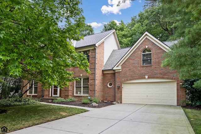 6092 Winnebago St, Grove City, OH 43123 - photo 1