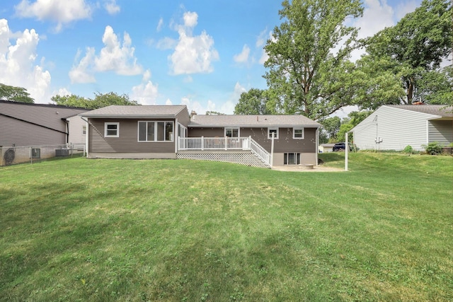 2579 Wickliffe Rd, Columbus, OH 43221 - rear view of house with a wooden deck