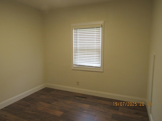 208 Moats Dr, Circleville, OH 43113 - photo 11