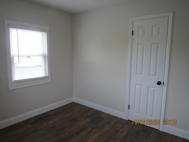 208 Moats Dr, Circleville, OH 43113 - photo 14
