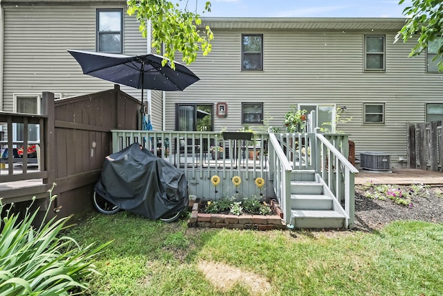 8194 Baltimore Ave Unit 6E, Westerville, OH 43081 - rear view of house with a wooden deck