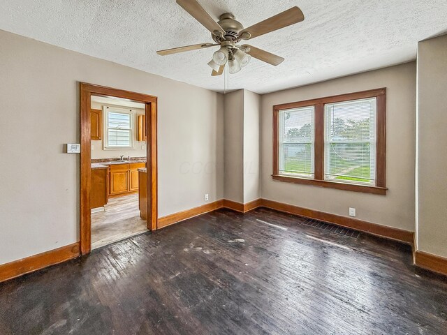 547 Larcomb Ave, Columbus, OH 43223
