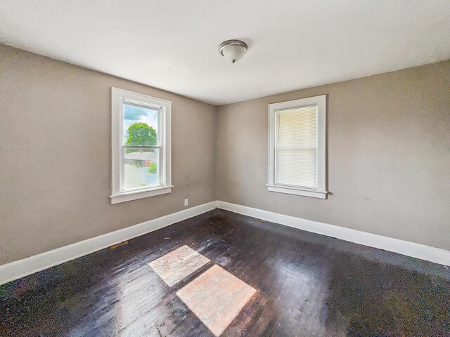 547 Larcomb Ave, Columbus, OH 43223