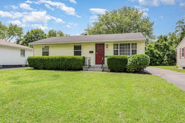 2115 Case Rd, Columbus, OH 43224 - view of front of house with a front yard
