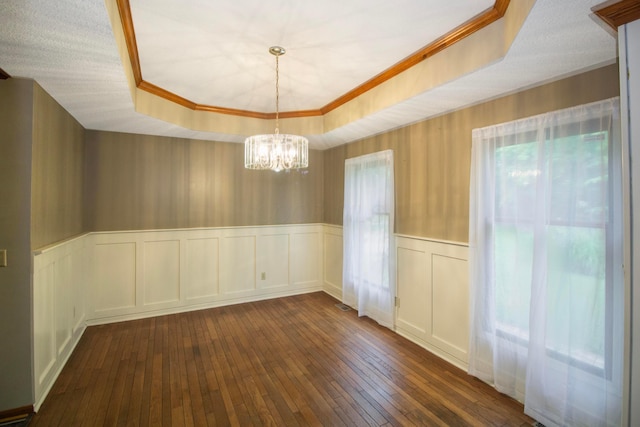 7740 Gale Rd SW, Hebron, OH 43025 - unfurnished room with wainscoting, a chandelier, dark wood finished floors, a decorative wall, and ornamental molding