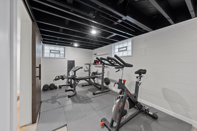 2560 Zollinger Rd, Columbus, OH 43221 - view of workout area