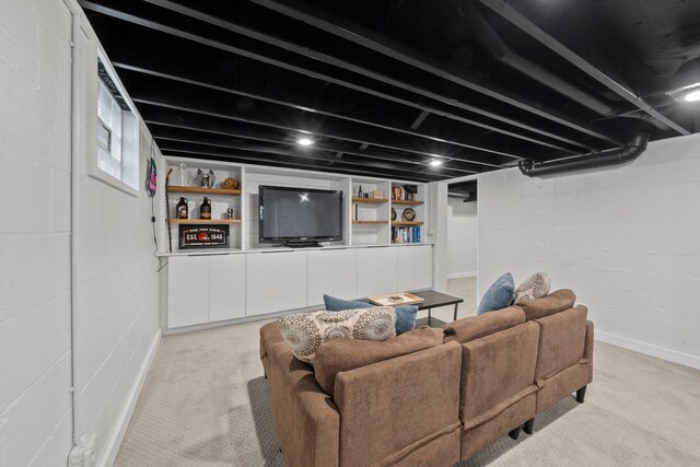 2560 Zollinger Rd, Columbus, OH 43221 - living room featuring light carpet and baseboards