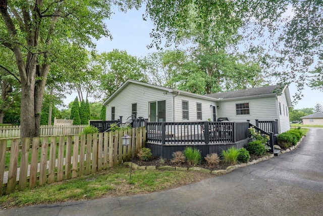 2560 Zollinger Rd, Columbus, OH 43221 - view of front of property featuring a deck