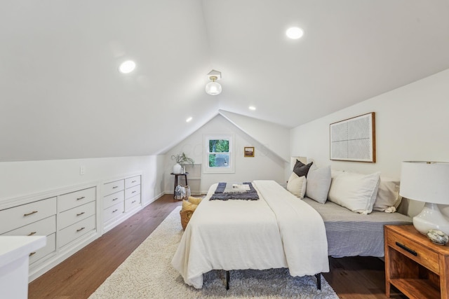 527 N Columbia Ave, Bexley, OH 43209 - bedroom with lofted ceiling, dark wood-style flooring, and recessed lighting