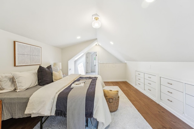 527 N Columbia Ave, Bexley, OH 43209 - bedroom with wood finished floors and lofted ceiling