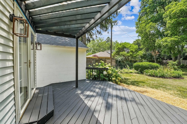 527 N Columbia Ave, Bexley, OH 43209 - wooden terrace featuring a pergola