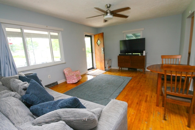 1810 Lehner Rd, Columbus, OH 43224 - living room featuring a ceiling fan and hardwood / wood-style flooring