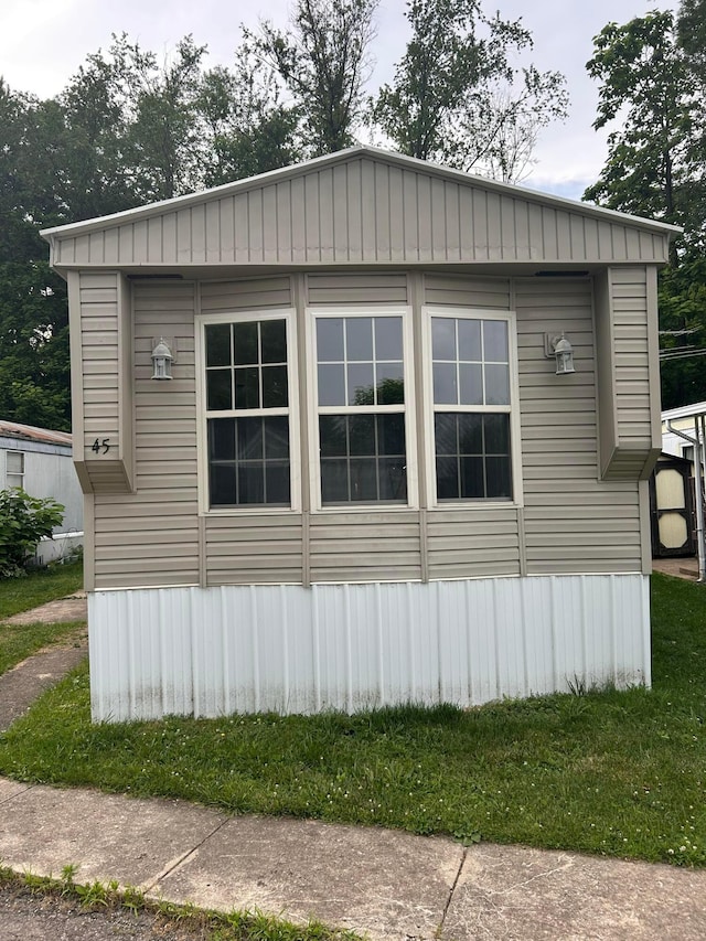 110 E Hickory Grove Rd Unit 45, Urbana, OH 43078 - view of side of home