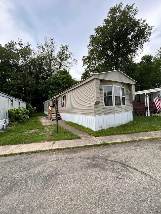 110 E Hickory Grove Rd Unit 45, Urbana, OH 43078 - view of front of home