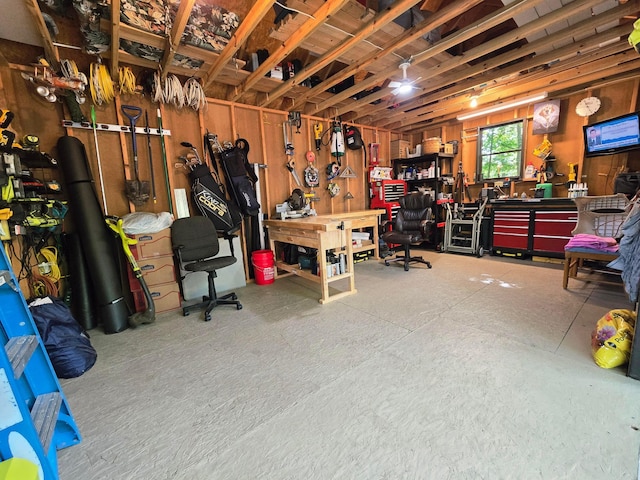 82 Lodge Ln, Hide A Way Hills, OH 43107 - miscellaneous room featuring a workshop area