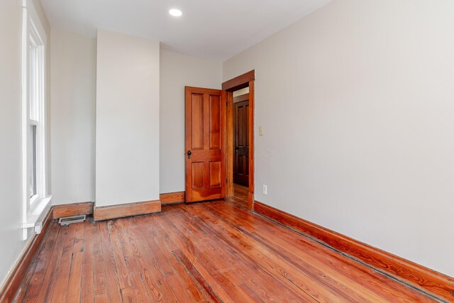 1366 S 4th St, Columbus, OH 43207 - unfurnished room with wood-type flooring and recessed lighting