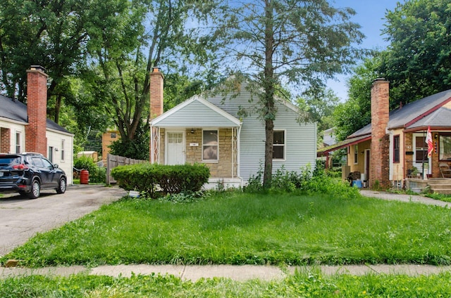 178 S Weyant Ave, Columbus, OH 43213 - bungalow-style home with stone siding