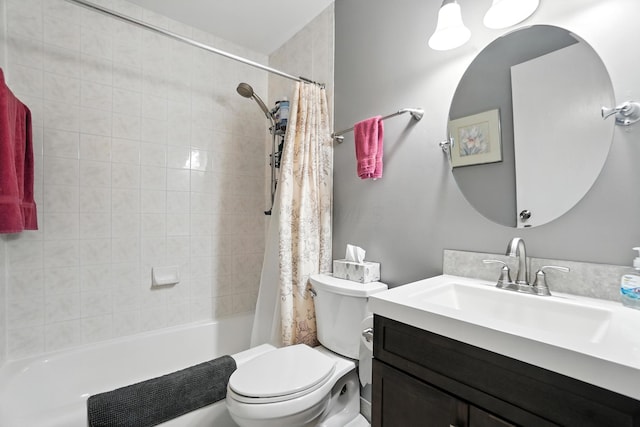 3063 Jersey Dr Unit 67, Columbus, OH 43204 - full bath with vanity and shower / bath combo