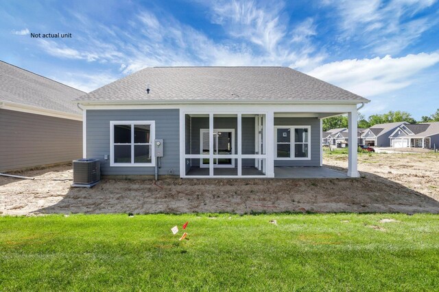 7641 Clifton Loop, Pickerington, OH 43147 - rear view of house with a yard and a patio