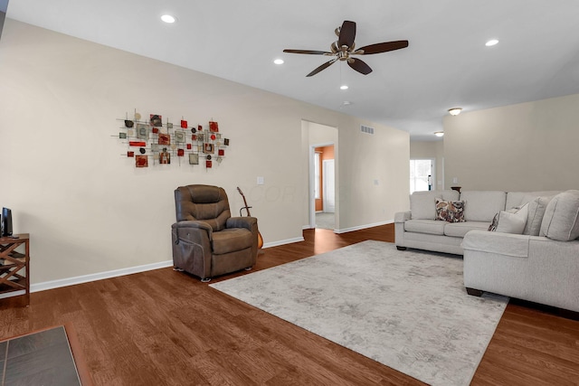 1835 Bent Creek Dr, Lancaster, OH 43130 - photo 12