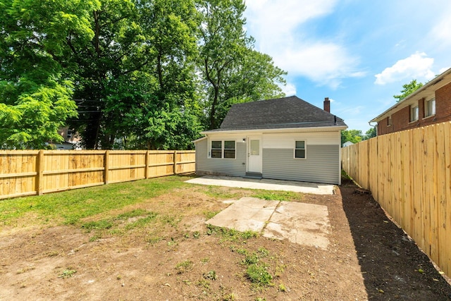 1612 Cole St, Columbus, OH 43205 - rear view of house featuring a patio area and a fenced backyard