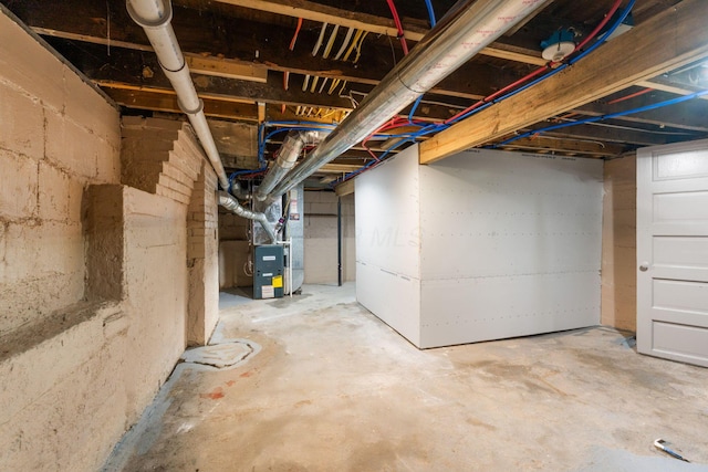 1612 Cole St, Columbus, OH 43205 - unfinished below grade area with heating unit