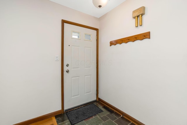 280 Woodsview Dr, Canal Winchester, OH 43110 - photo 4