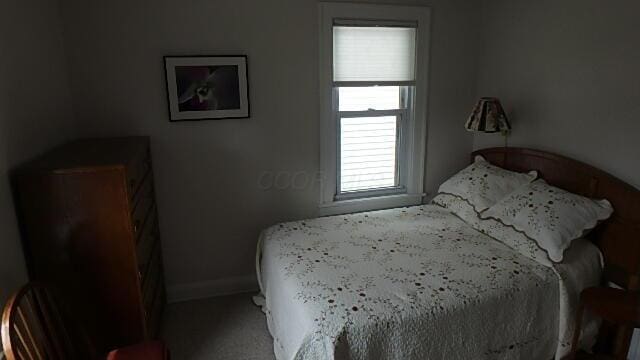 1483 Elmwood Ave, Columbus, OH 43212 - carpeted bedroom with baseboards