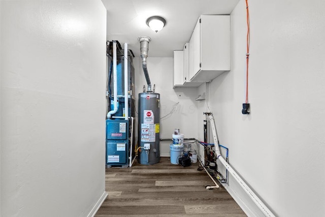 1556 Vilardo Ln, Columbus, OH 43227 - utilities with water heater