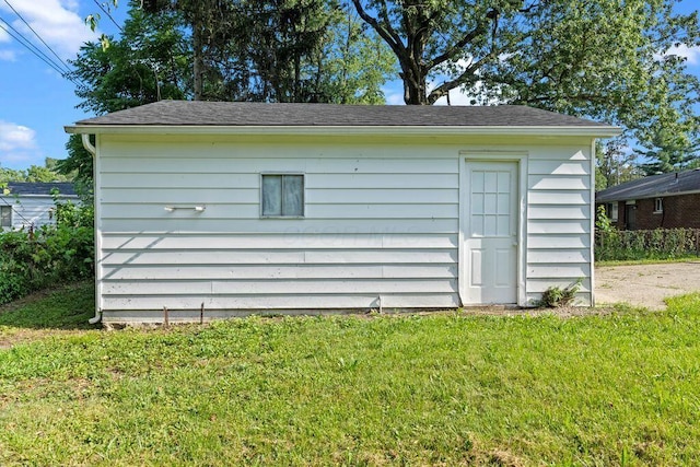 1556 Vilardo Ln, Columbus, OH 43227 - view of outdoor structure