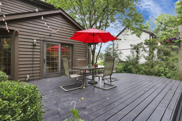 1100 Riva Ridge Blvd, Columbus, OH 43230 - deck featuring outdoor dining space