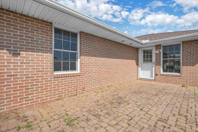406 Aarika Dr, West Jefferson, OH 43162 - view of patio / terrace