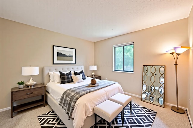3033 Highcliff Ct, Columbus, OH 43231 - bedroom with light carpet and baseboards