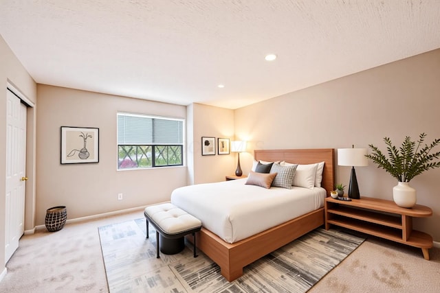 3033 Highcliff Ct, Columbus, OH 43231 - bedroom featuring carpet, recessed lighting, and a closet