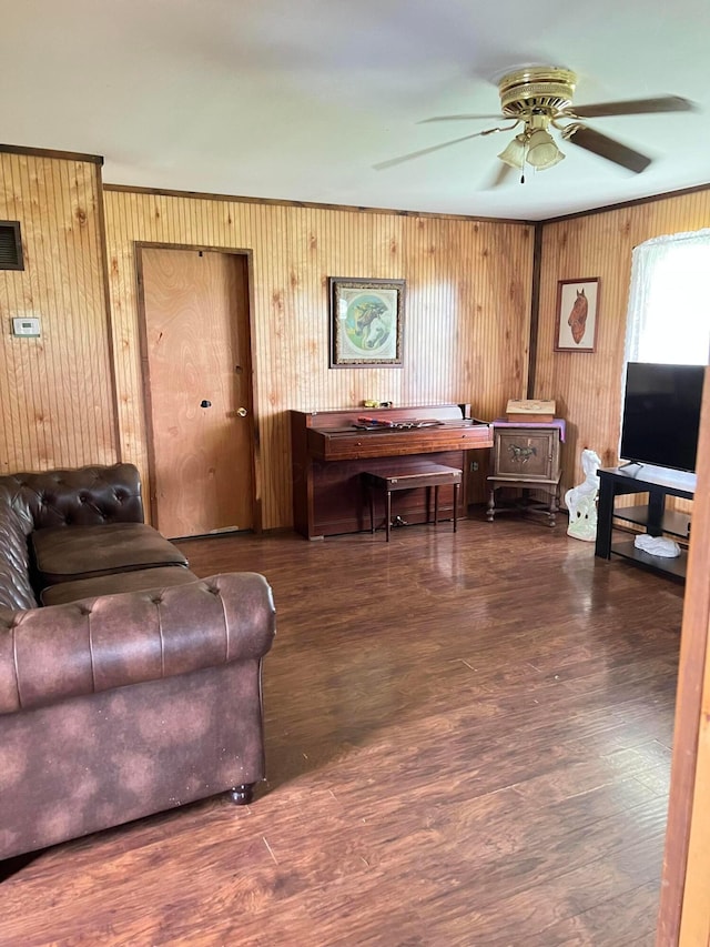 11720 Clifton Rd, Mount Sterling, OH 43143 - photo 5