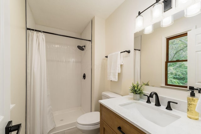 13900 Justin Rd, Utica, OH 43080 - bathroom with vanity and curtained shower