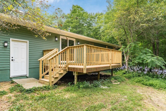 13900 Justin Rd, Utica, OH 43080 - rear view of house with a wooden deck